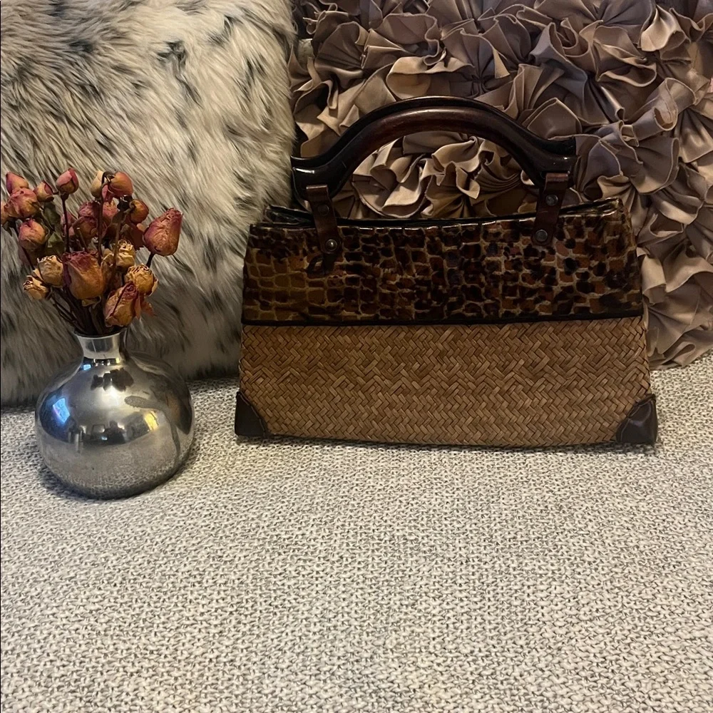 Woven Womens Brown Tan Straw Rattan Leopard Animal Print Wood Handle Handbag